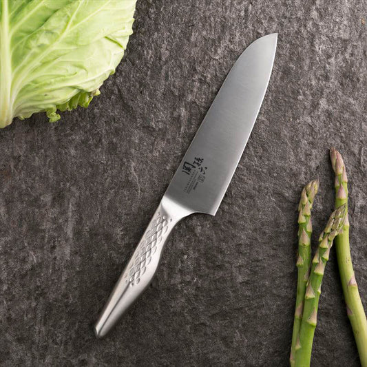 KAI Sekimagoroku Shousou All-Stainless Steel Santoku 165mm Kitchen Knife with asparagus and cabbage