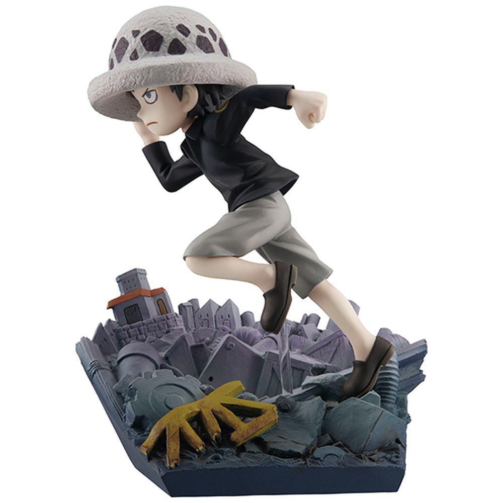 G.E.M Series RUN! RUN! RUN! One Piece Figure: Trafalgar Law side